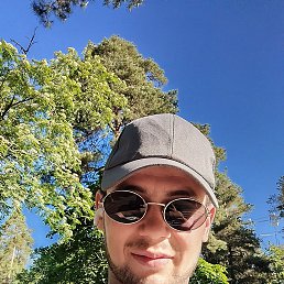 Mekan, 24, 