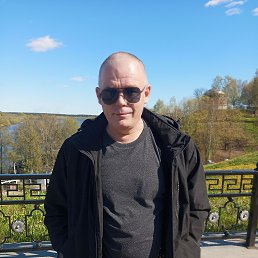 �������, 46 ���, ���������