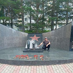 ������, ����, 42 ����