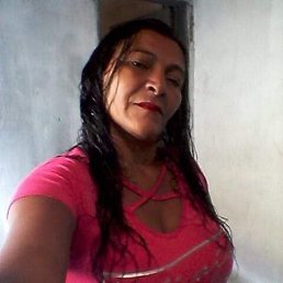 Luana, 37, 