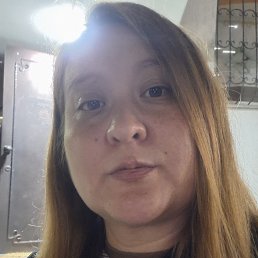 Bayan, 40, 