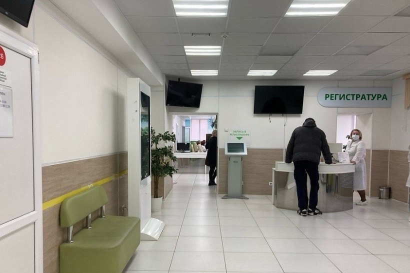 Кировские поликлиники продолжат работать в праздники.Учреждения здравоохранения с 30 декабря по 8 ...