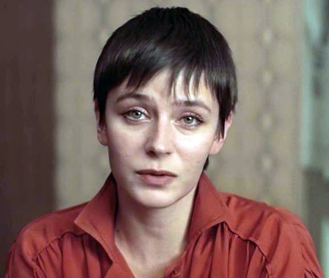 Елена Всеволодовна Сафонова — советская и российская актриса театра и кино. Заслуженная артистка ...