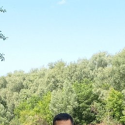 Farrux, 21, 