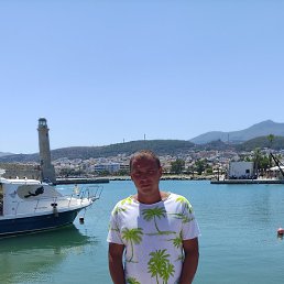 Rostislav, 40, 