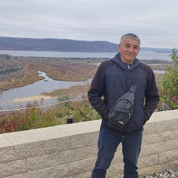 ����������, 48 ���, �����-���������