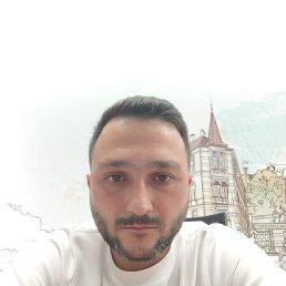 Farhad, 37, 