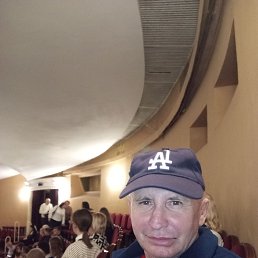 ���������, 53 ����, ������-��-����