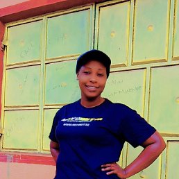 Lorine, 25, 