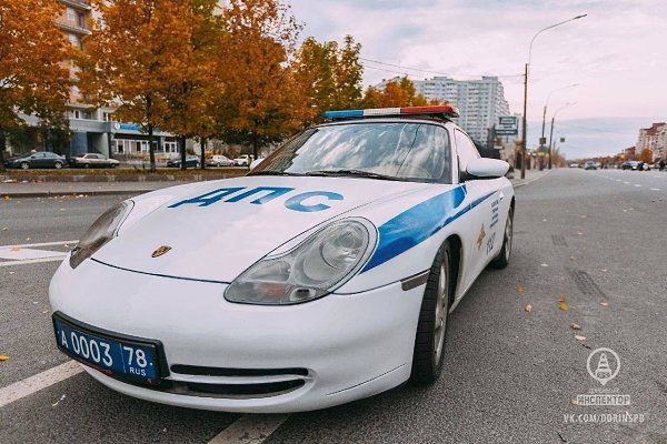В Приморском районе обнаружили самый красивый автомобиль ДПС. Porsche 911 уже приличное время ... - 4