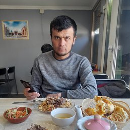 Muxridin Fayziyev, 34, 