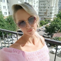 Katya, 37, 