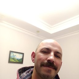 Cemil, 33, 