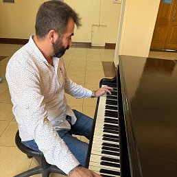 Adem, ������, 40 ���