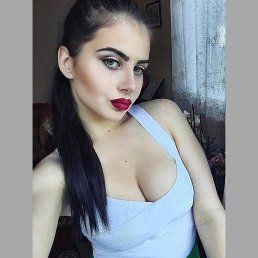 Katyya, 27, 