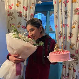 Olea, 44, 