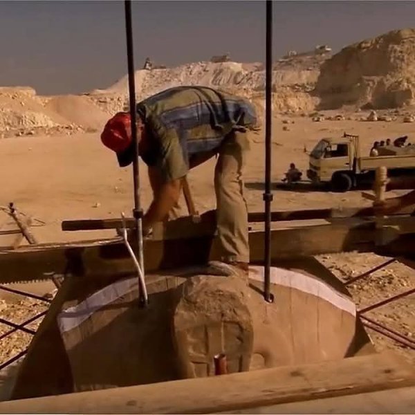 :)     National Geographic  :    ... - 3