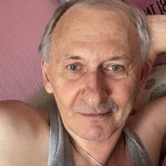 �����, 42 ����, ����������