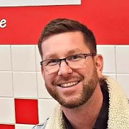 ������, 33 ����, �����������