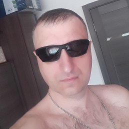 ������, ������, 44 ����