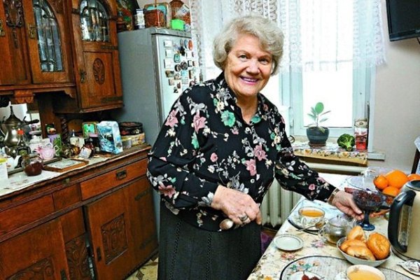 Валентина Ананьина — советская и российская актриса театра и кино. Ей исполнилось 92 года! Валентина ...