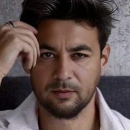 Ali, ������, 44 ����