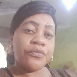 Valrie Massamba, �����, 40 ���