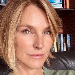 Anna, ������, 37 ���