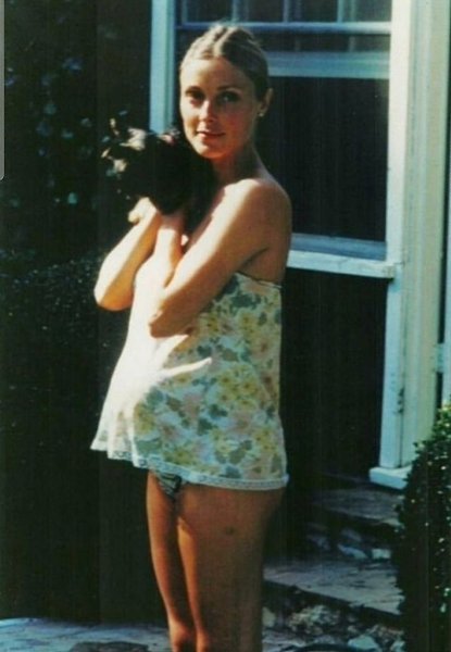 9 ������� 1969 ���� ��������� ���� �� ����� ���������� ������������ � ������� ���������. ����� ����� ... - 4