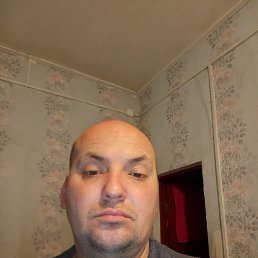 ������ ������, 34 ����, �����������