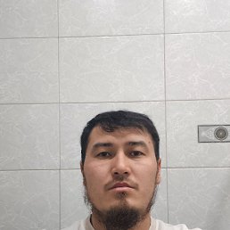 Amir, 30, 