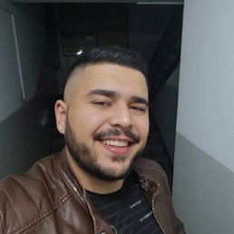 Denız, 31, 