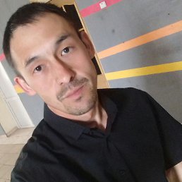 , , 32 