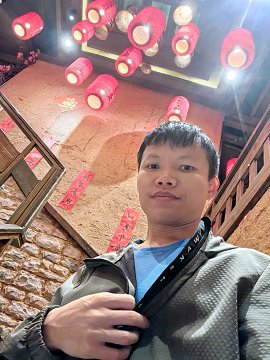 Makesi, 31 , 