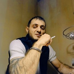 Artur, 34 ����, �������