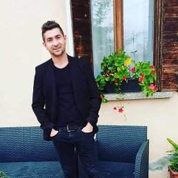 Petrucio, 32, 