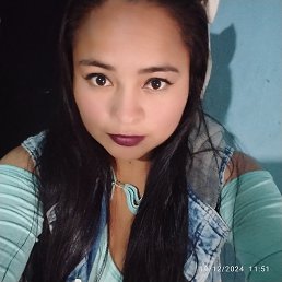 Valentina, 26, 