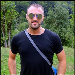 Milos, 39, 