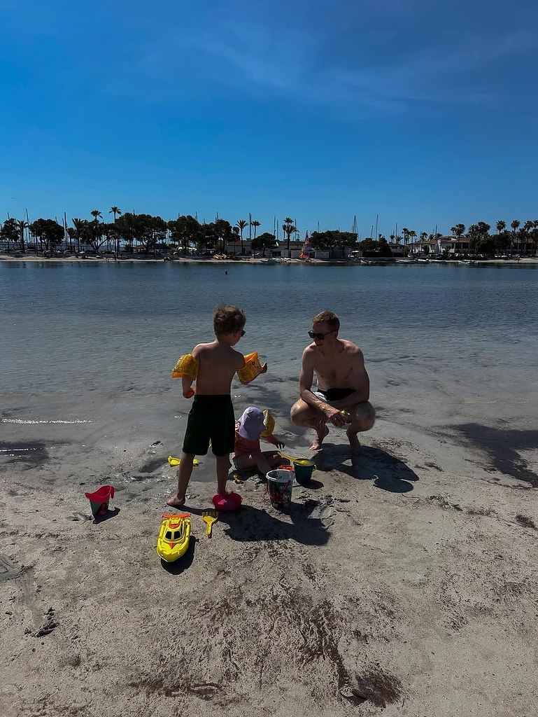 Йоханнес Бе на отдыхе со своей женой. Фотографии в соцсетях показала супруга бывшего биатлониста. ... - 2