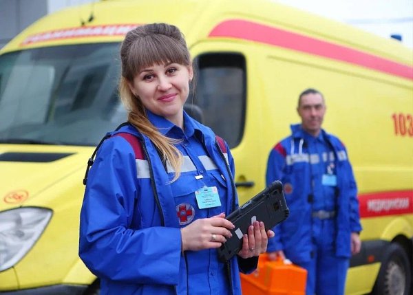 Праздничная программа ко Дню медицинского работника в Москве. Фасады медицинских учреждений украсят ... - 3