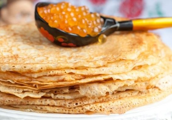 Ажурные блинчики на молоке.Ингредиенты:- 1 стакан молока- 1 стакан кефира- 2 яйца- 2 столовые ложки ...