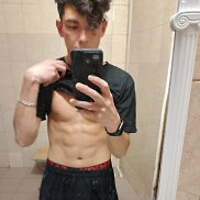 Илья, 18 лет, Краснодар Илья, 18 лет, Краснодар