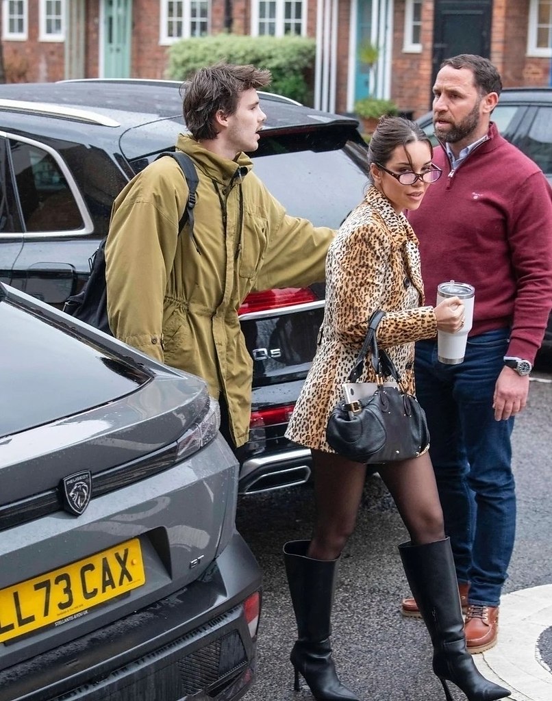 #Paparazzi - 6