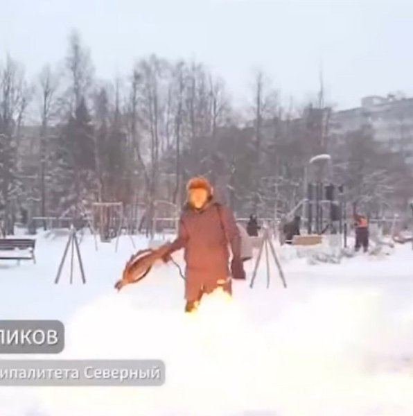 Борьба со снегом вышла на новый уровень.Коммунальщики из Петербурга решили снять видео для ... - 2