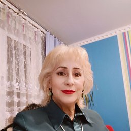 Nataliya, 59, 