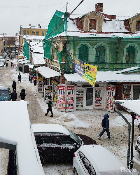 Другой Петербург: атмосфера Апраксина двора. Пётр Безухов / Fiesta - 2