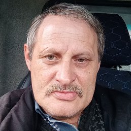 ������� ��������, ������������, 52 ����