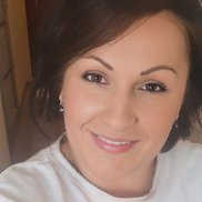 Lora, 37 , 