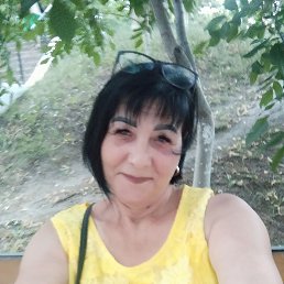 Larisa, 54, 