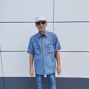 ����������, 53 ����, ������